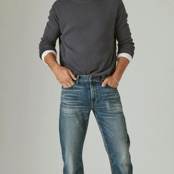 NWT Lucky Brand 363 cool max jeans
          
      NWT