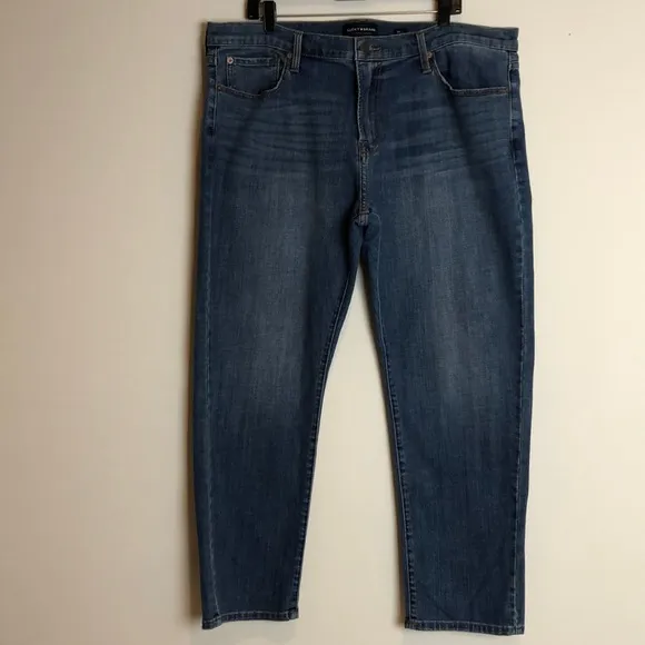 Lucky Brand 221 Straight Jeans Size 40/30