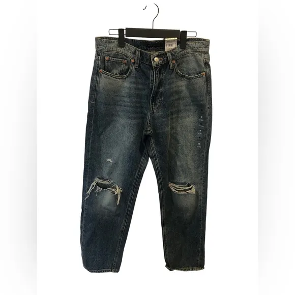 Size 8 Youth Lucky Brand Los Angelous distressed jean retail $129 NWT
          
      NWT