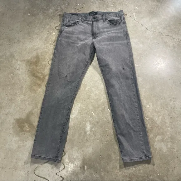Lucky Brand 221 Original Straight Black Jeans 36x32