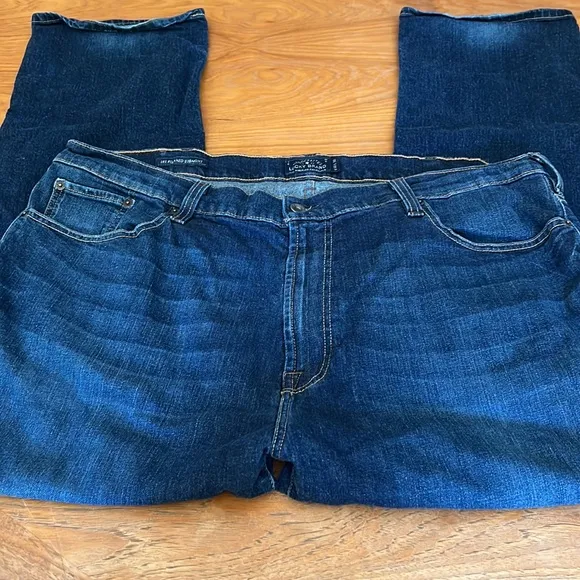 Lucky Jeans 181 Relaxed Straight 44 x 32