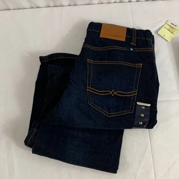 Handcrafted Lucky Brand Classic Straight Jeans Size 18 NWT
          
      NWT