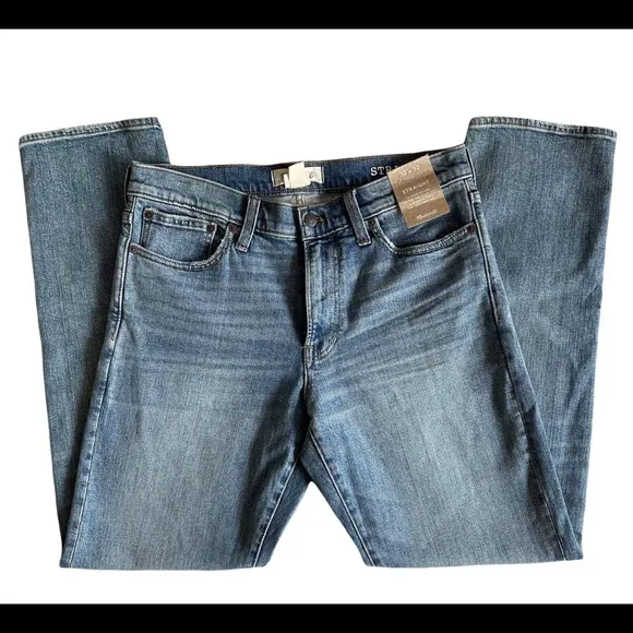 Madewell Straight Leg Jeans 32x32
          
      NWT
