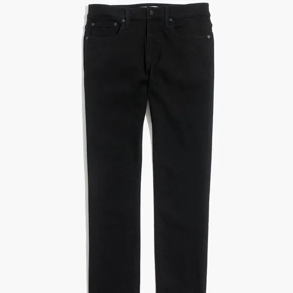 Madewell Slim Everyday Flex Jeans in Hastings Wash
          
      NWT