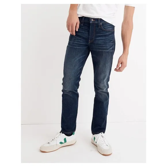 New Madewell Mens Straight Authentic Flex Jeans Dark Market Wash Size 40x30
          
      NWT