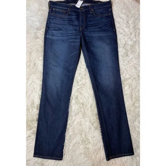 BNWT Dark Blue Madewell Slim Jeans Size 38x34
          
      NWT