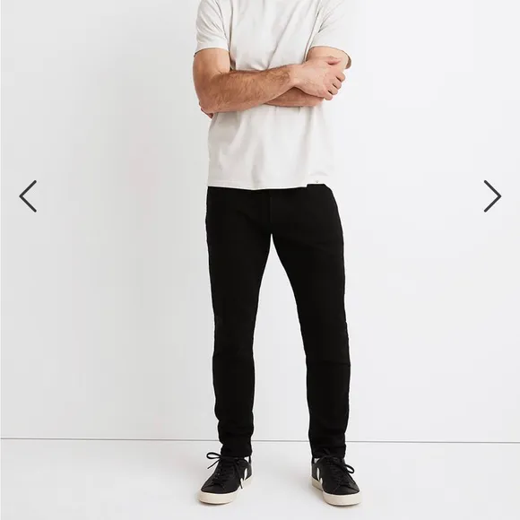 Madewell Mens Athletic Slim Jeans in Bainhart Wash: COOLMAX Black Size 38x32
          
      NWT
