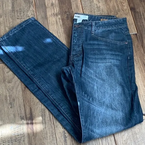 Mens Homini Emerito straight leg jeans. Size 32.
