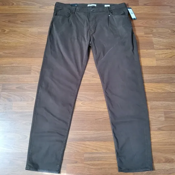 Mavi Jeans Zack Straight Leg Denim Jeans Mens Size 44x36 Brown New
          
      NWT