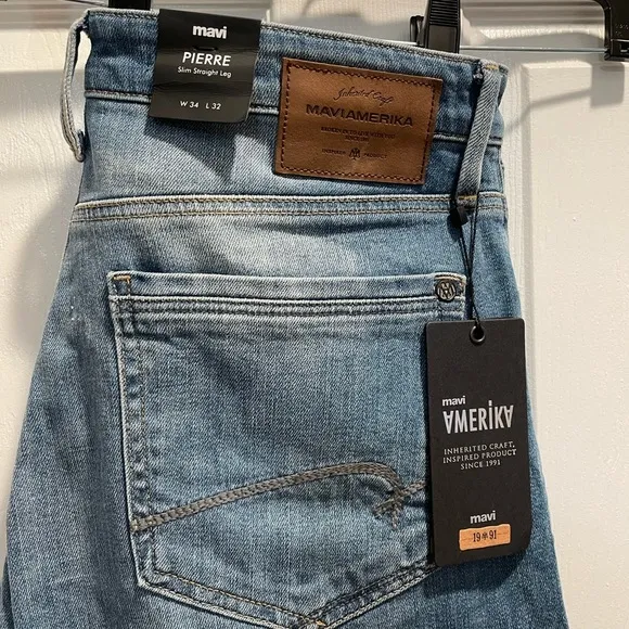 NWT Mavi Pierre Slim Straight Leg Jeans 34x32
          
      NWT