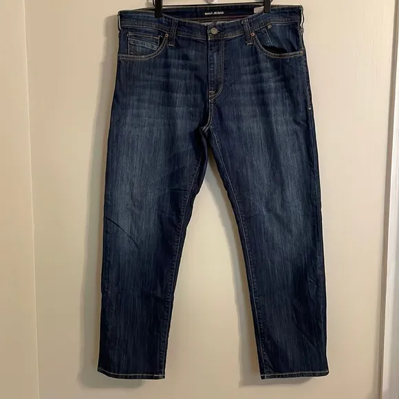 Men’s Mavi Dark Wash Zack Straight Jeans Size 38 30