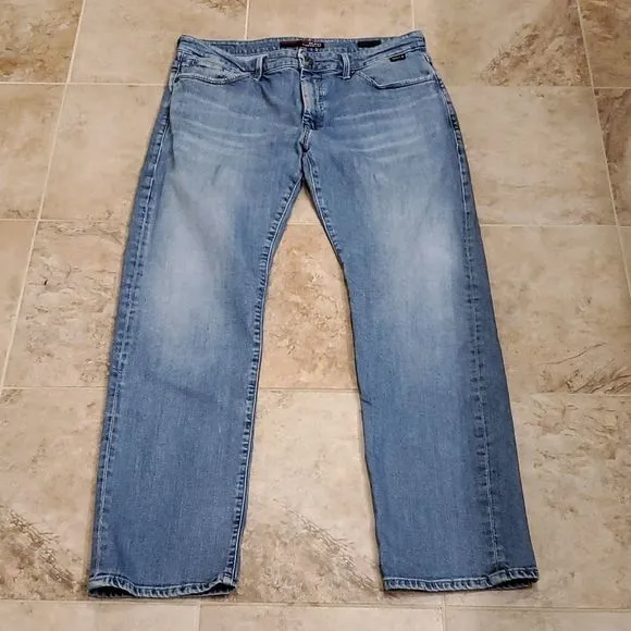 Men's Mavi premium light wash straight leg jeans
