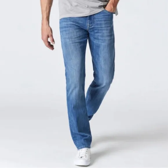 Mavi Zach Straight Leg Medium Wash Jeans Size 31/32