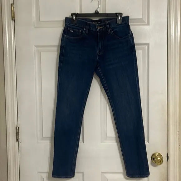 Excellent Shape!!!! Michael Kors Men Jeans- Size 29/30 Parker Slim Fit