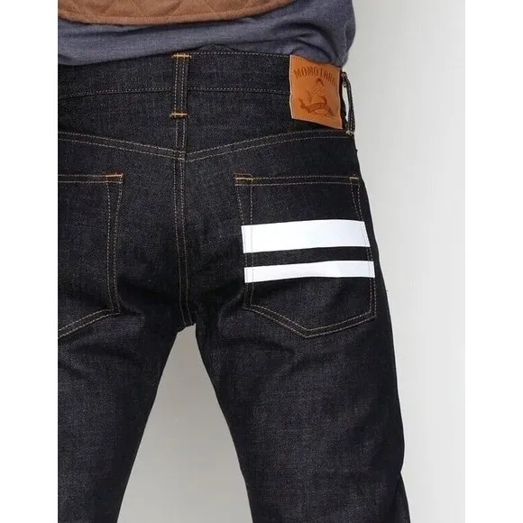 NWT MOMOTARO 0206SPZ SLIM STRAIGHT JEANS (GTB) Size 31
          
      NWT
