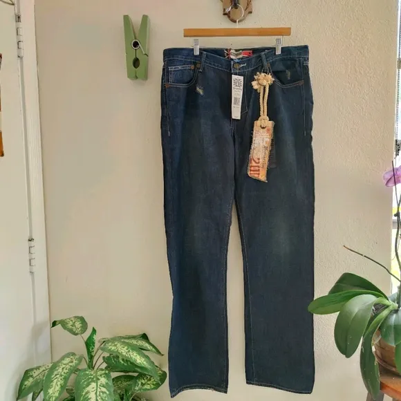 Monarchy 💙 NEW Holloway Draught Classic Jeans
          
      NWT
