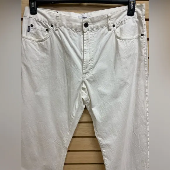 MOSCHINO MEN FASHIONABLE JEANS MADE IN ITALY SIZE 38 MSRP $395.00