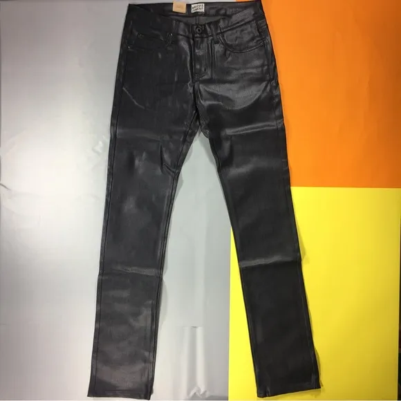 Naked and Famous Denim Wax Coated Jeans Mens 32 Black Made In Canada Japan Denim
          
      NWT