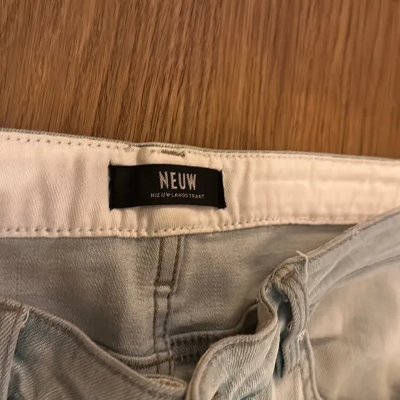 Neuw Lands Traat Light Blue Jeans excellent condition. This is a steal. 36x32