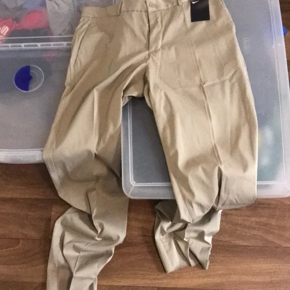 Nike Golf Pants.
          
      NWT