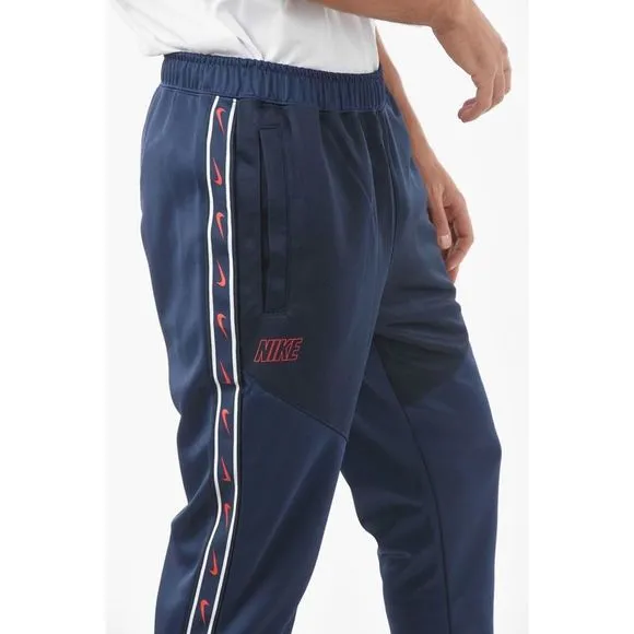Nike Men's Blue Regular Fit Jeans
          
      NWT