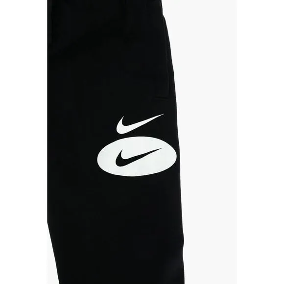 Nike Men's Black Regular Fit Jeans
          
      NWT