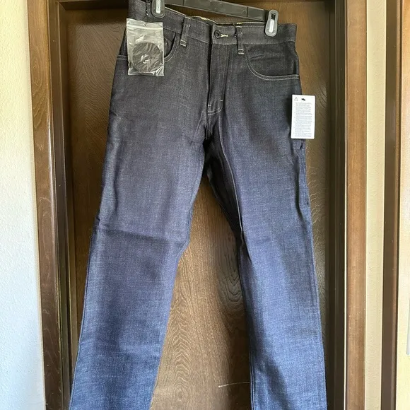 Nike SB Denim
          
      NWT
