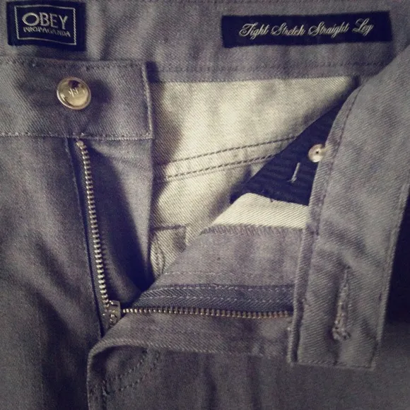 MENS OBEY!! propaganda slim cut skinny jeans!