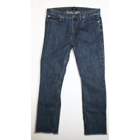 Obey New Threat slimfit Blue jeans midrise straight hip & thigh Size 32W 27L NWT
          
      NWT