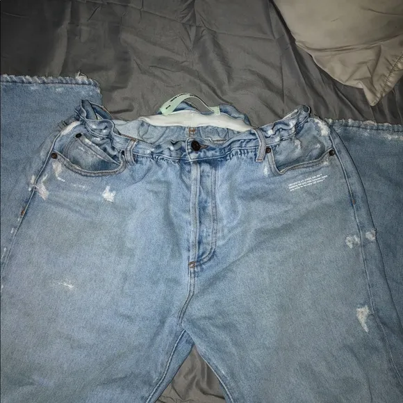 2013 rare off white bleached jeans
          
      NWT