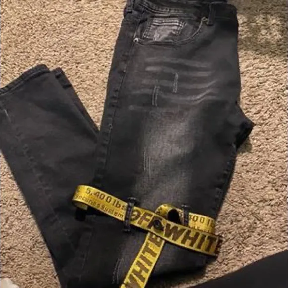 Off-white jeans
          
      NWT