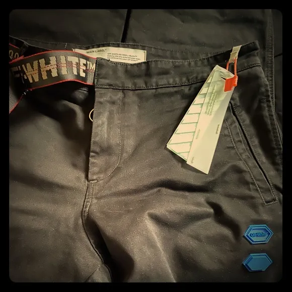 Off-White c/o Virgil Abloh Chino Pants (Black)
          
      NWT