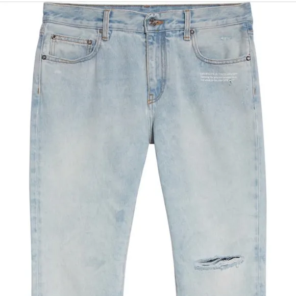 Brand new off white unisex jeans size 33
          
      NWT