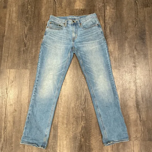Old Navy Men’s Straight Jeans