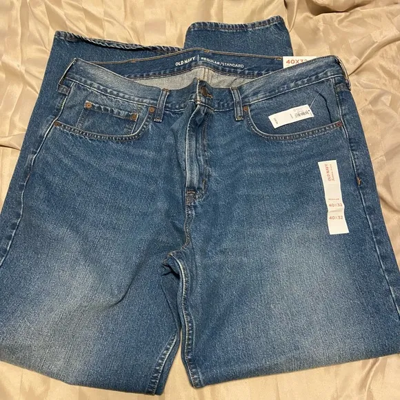 Men old navy jeans
          
      NWT