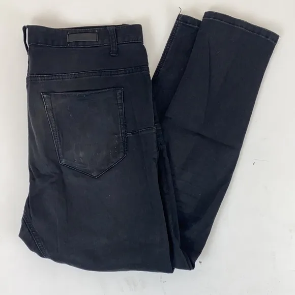 Black Jeans