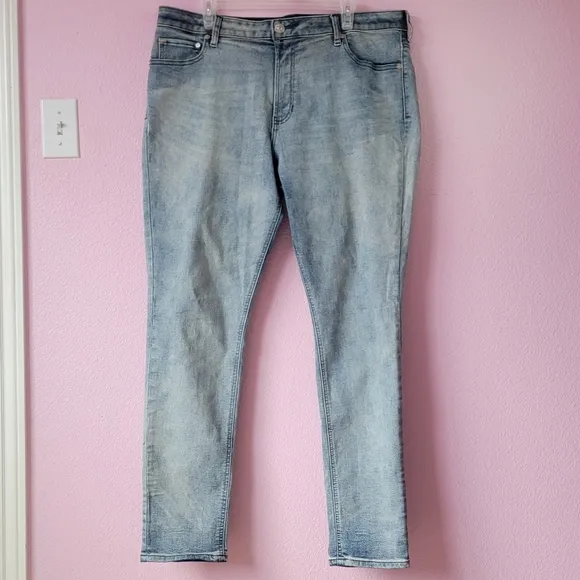 PACSUN  Active Stretch Jeans/Size 38 x 32.