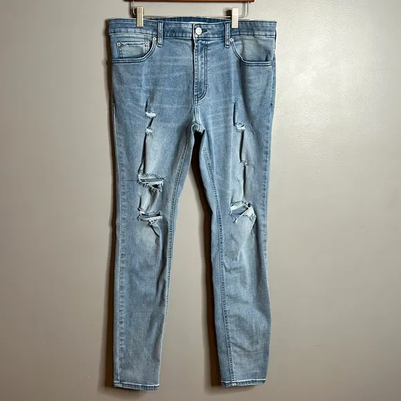 Pacsun skinniest distressed jeans size 34x32