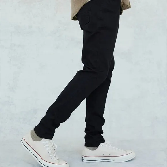 New! PacSun Black Stacked Skinny Jeans. Size 36x32. New.
          
      NWT