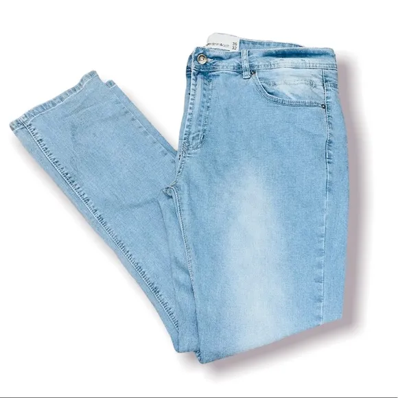 Light blue mens jeans w stretch size 36x32