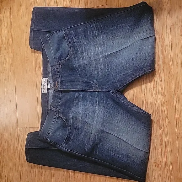 Men's Paper Denim and Cloth jeans in size 38X32.