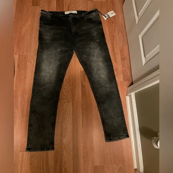 Authentic Men’s Parasuco Premium Denim.
          
      NWT