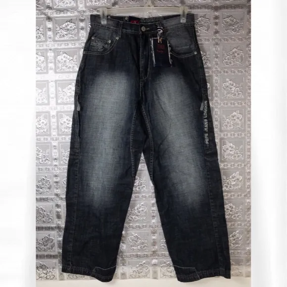 NWT PEPE JEANS LONDON UK Black Jeans Size 32 x 32
          
      NWT