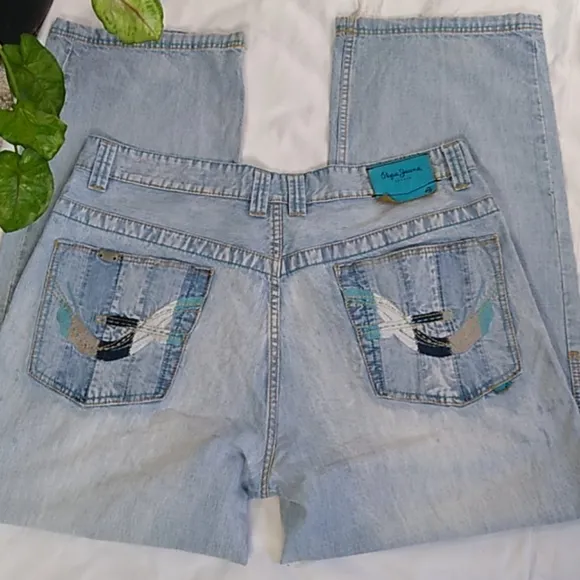 Pepe Jeans Distressed Unique Pair of Jeans 40/33