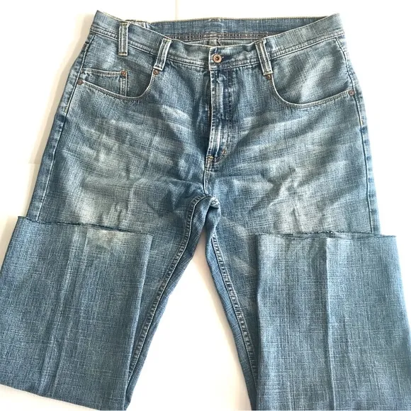 Pepe Jeans Men’s jeans size 38/30
Very condition,wear on the hems&label damaged