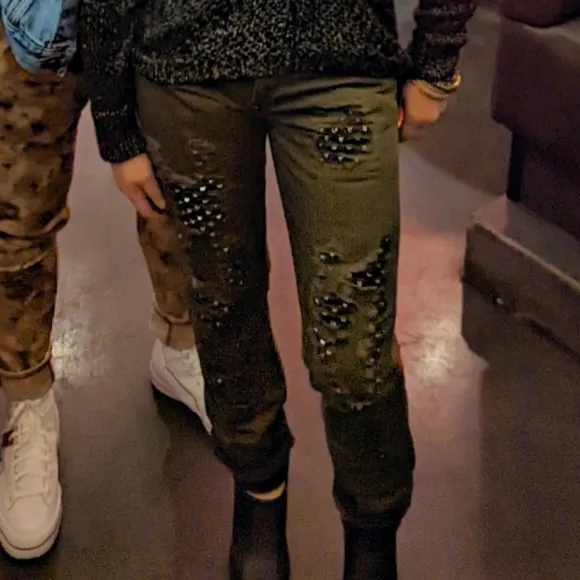 Men's or Women's Phillip Plein skinny studded jeans size 27