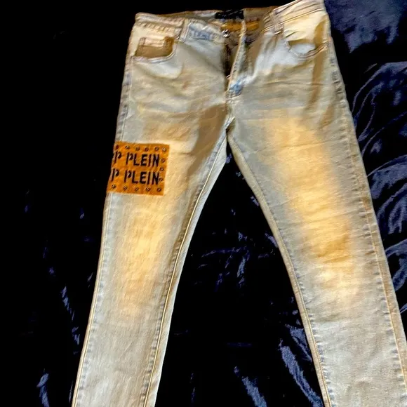 Authentic Phillip Plein jeans with real Lion skin fur
          
      NWT