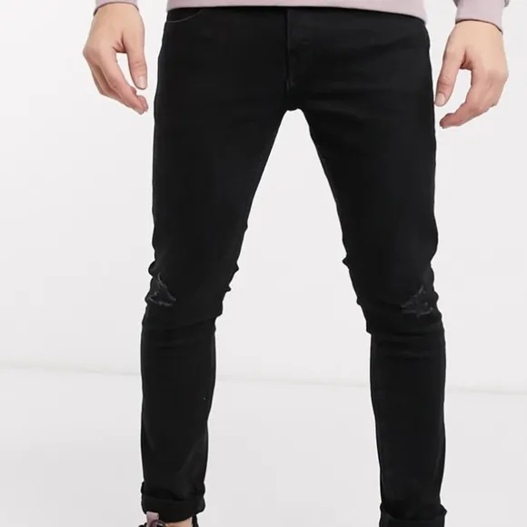 Pull&Bear Super Skinny Jeans in Black 🆕️
          
      NWT