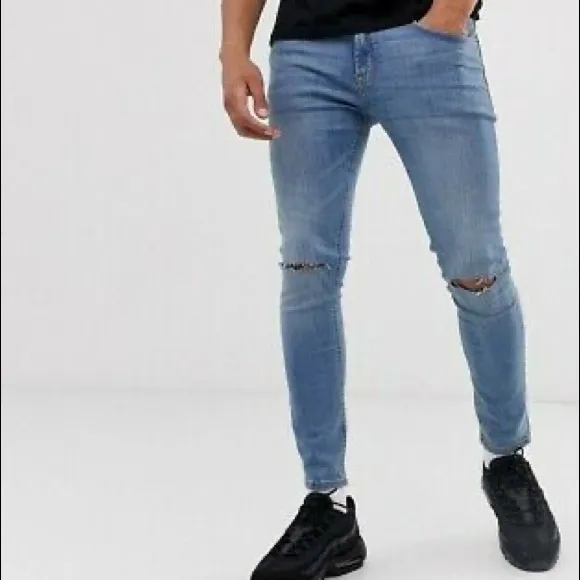 Pull & Bear Men Super Skinny Jeans
          
      NWT