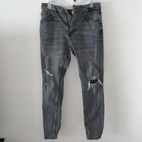Mens SIZE 34 Jeans